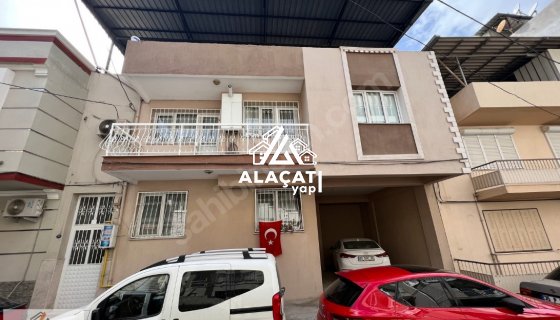 Yenigün'de Kozağaç Taksi Yakınında, Doğalgazlı, Müstakil 3+1 Bina - 140m²